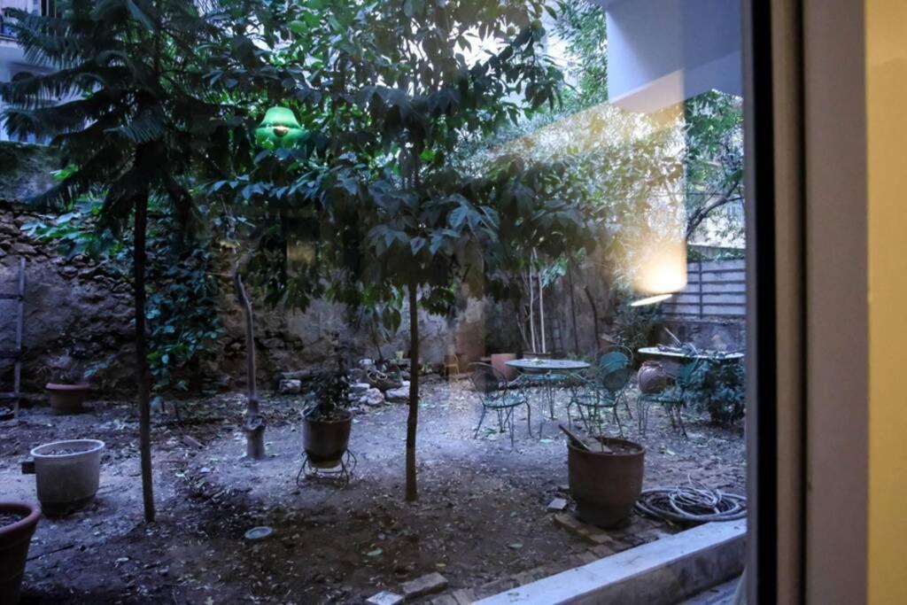 Calm And Cozy Flat With Romantic Garden Афины